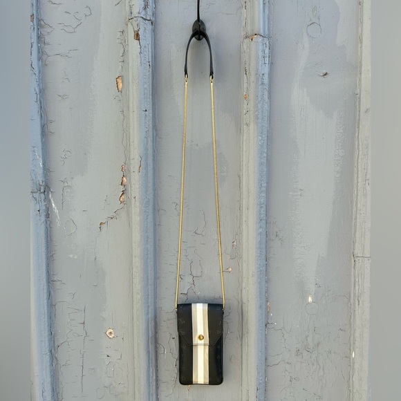 India Hicks Cell Phone Crossbody, 7”x4”x 3/4” - Picture 2 of 12